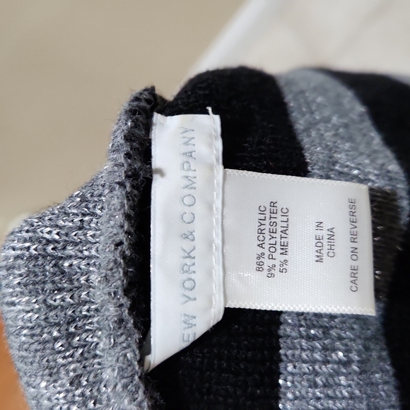 Infinity Scarf New York and company - Picture 2 of 3